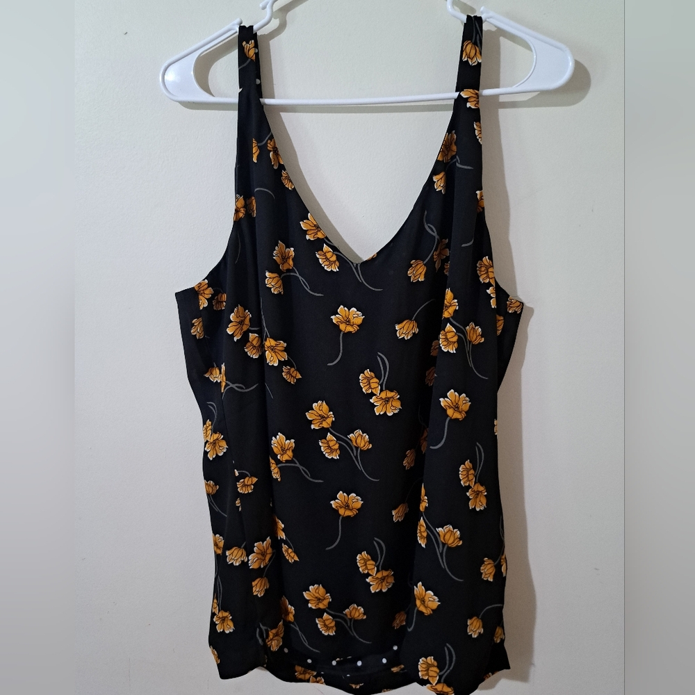 White House Black Market Black and Yellow Fitted Camisole